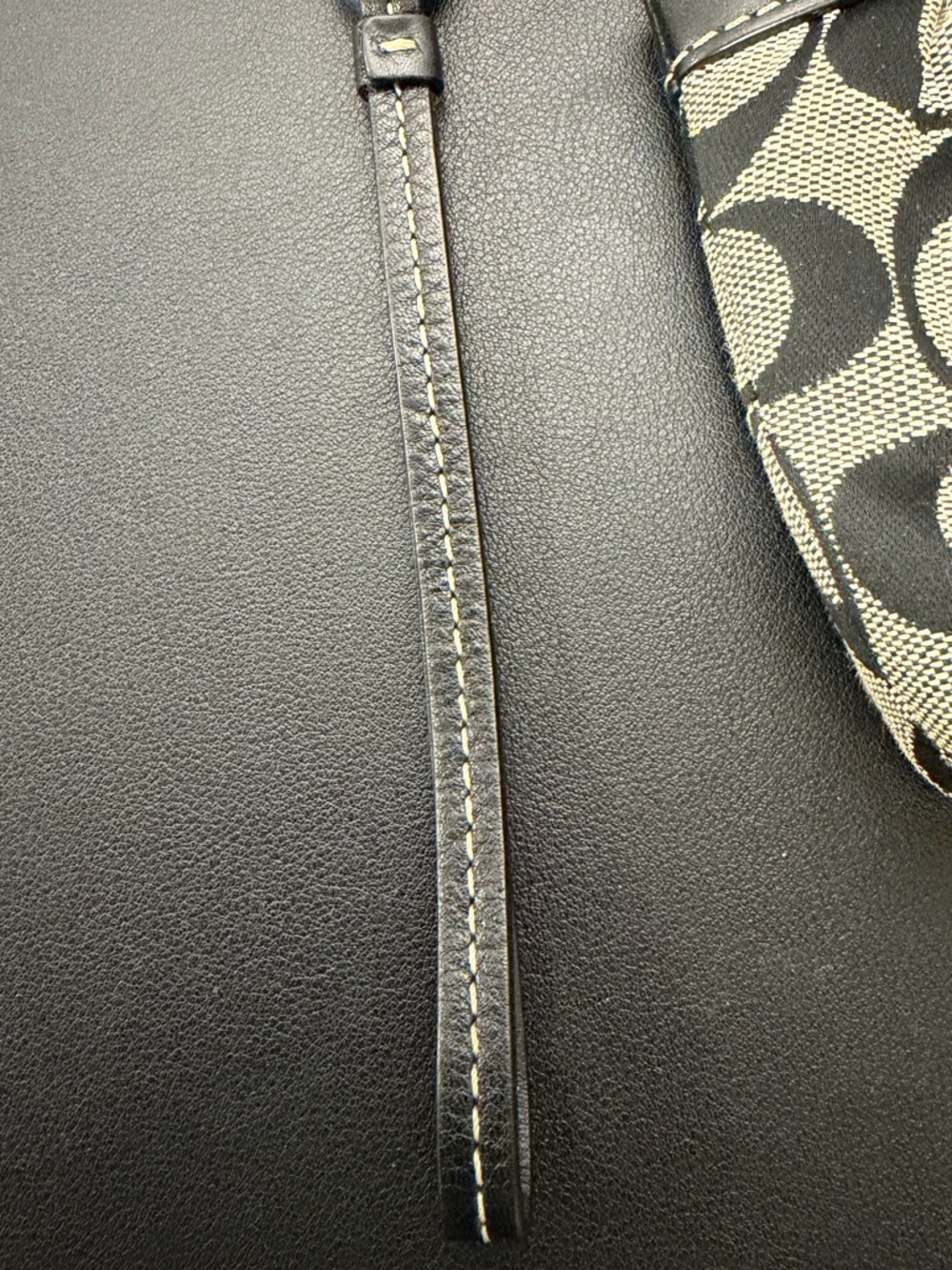 Coach Signature Canvas Wristlet Black Ivory Monogram Y2K - Picture 7 of 10
